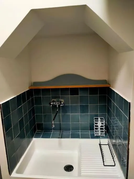 Appartement Les Abbesses Paris Apartment